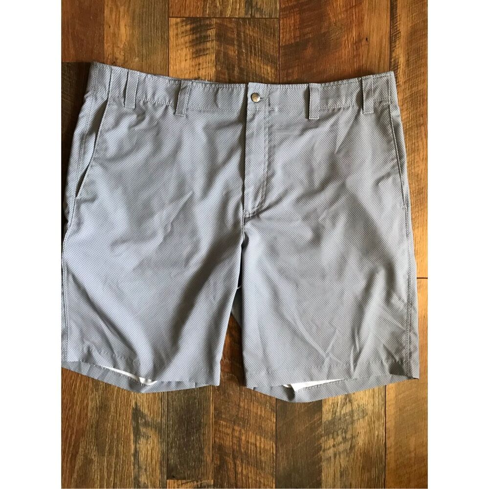 Callaway men’s golf shorts gray print size 40 flat front athletic inseam 9”